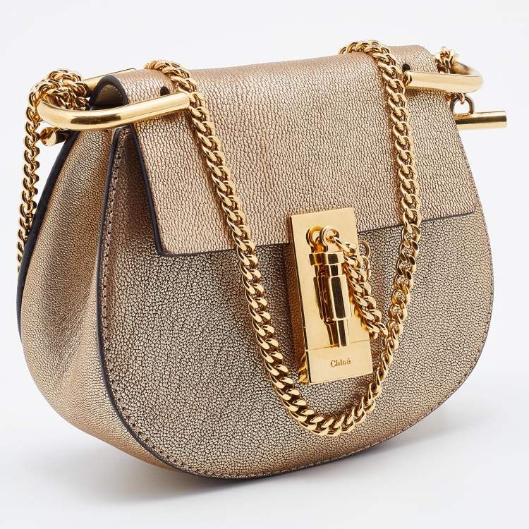 Pre Owned Chloe Metallic Gold Leather Mini Drew Chain Crossbody Bag