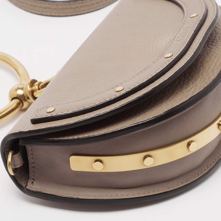 Pre Owned Chloe Beige Leather Small Nile Bracelet Minaudiere Crossbody Bag