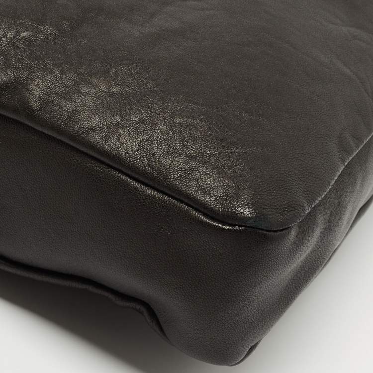 Pre Owned Chloe Black Leather Zip Messenger Bag