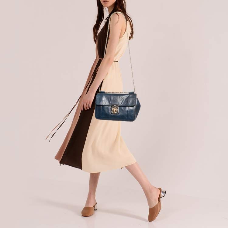 مملوكة مسبقًا Chloe Blue Karung Medium Elsie Shoulder Bag