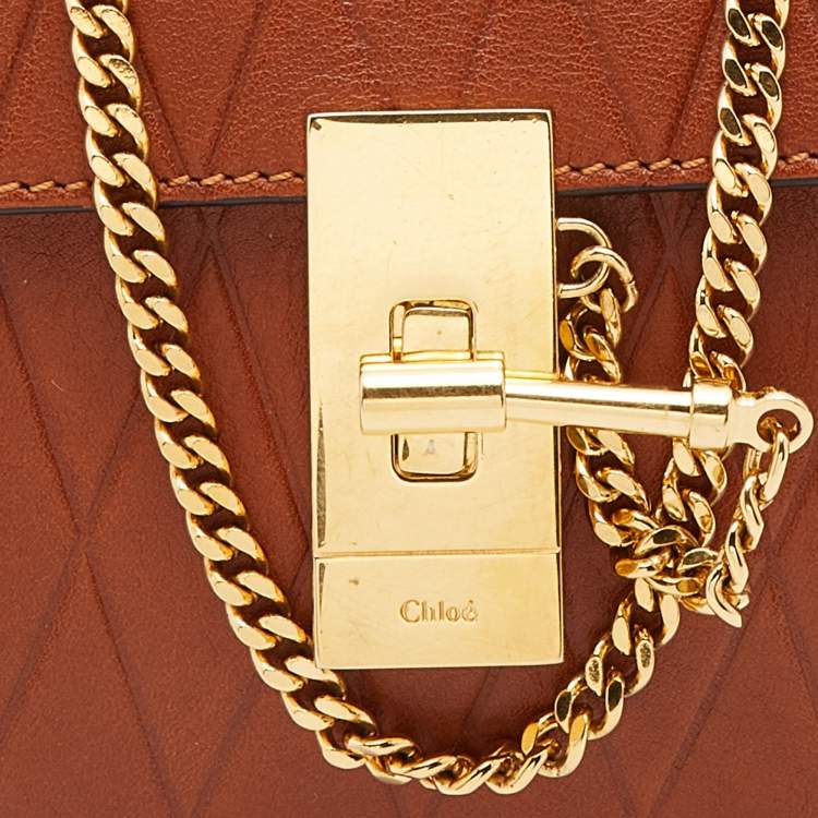 Pre Owned Chloe Brown Diamond Embossed Leather Nano Drew Crossbody Bag