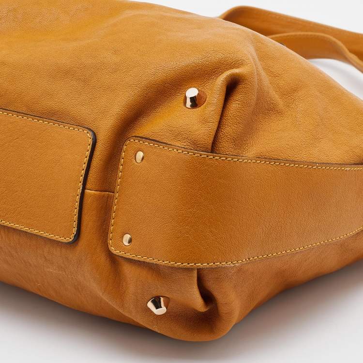 Pre Owned Chloe Tan Leather Angie Hobo