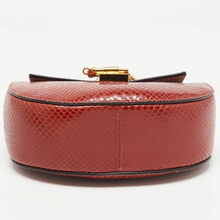 مملوكة مسبقًا Chloe Brown Snakeskin Embossed Leather Small Drew Crossbody Bag