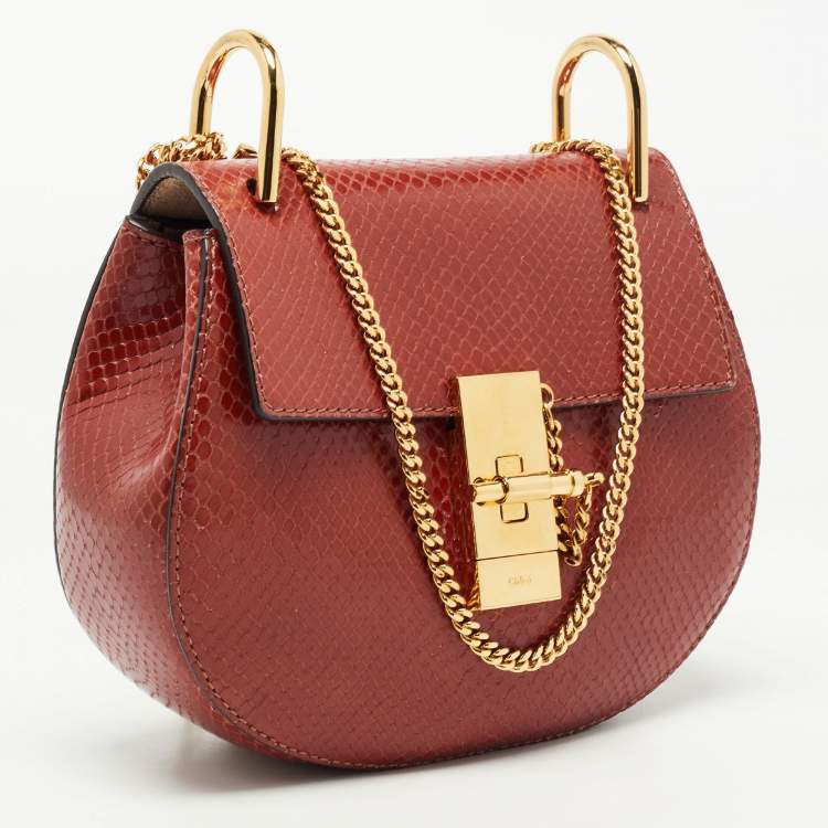 مملوكة مسبقًا Chloe Brown Snakeskin Embossed Leather Small Drew Crossbody Bag