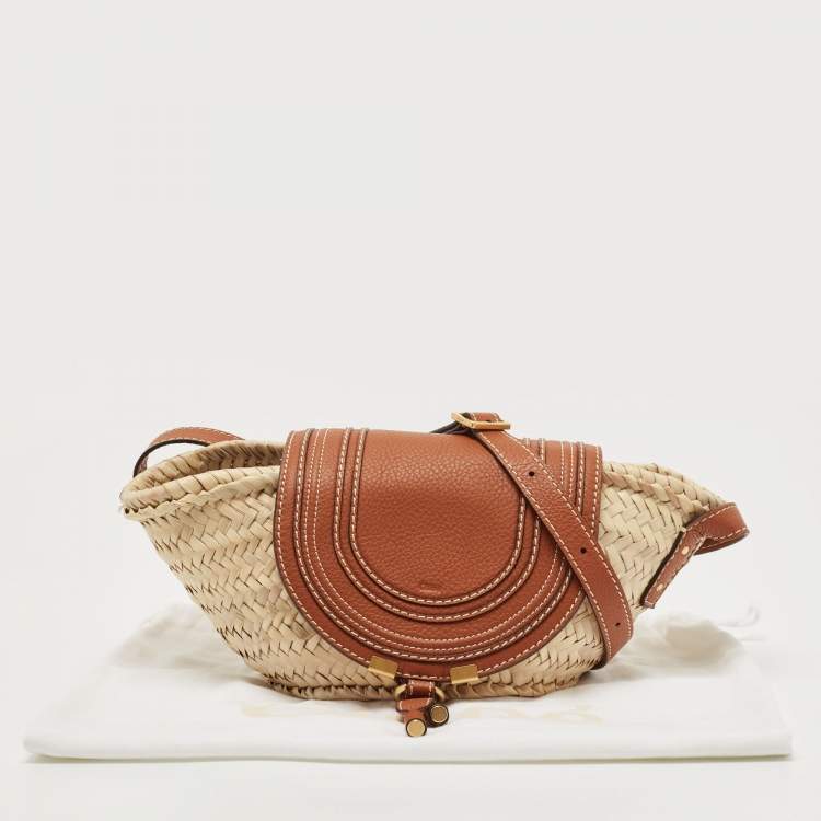 مملوكة مسبقًا Chloe Brown/Beige Braided Raffia and Leather Small Marcie Basket Bag