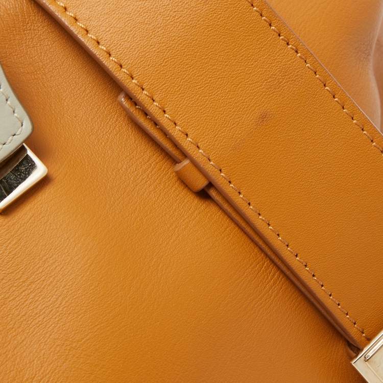 Pre Owned Chloe Tan/Grey Leather Large Baylee Tote