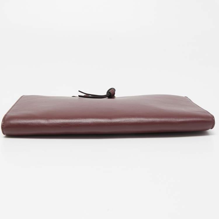 Pre Owned Chloe Burgundy Leather Alphabet Flat Pouch