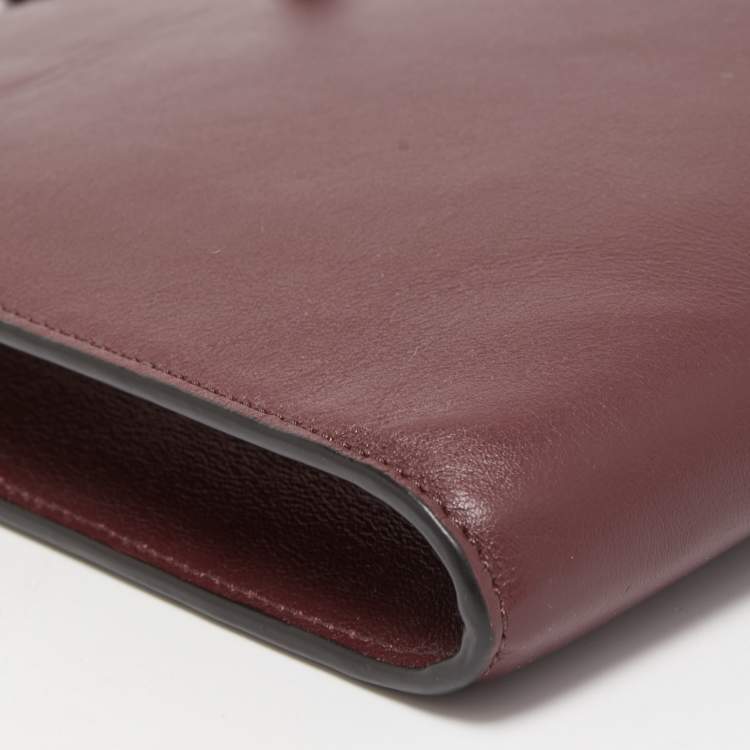 Pre Owned Chloe Burgundy Leather Alphabet Flat Pouch