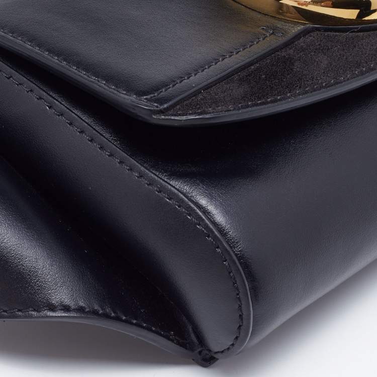 Pre Owned Chloe Black Leather and Suede C Belt Bag             