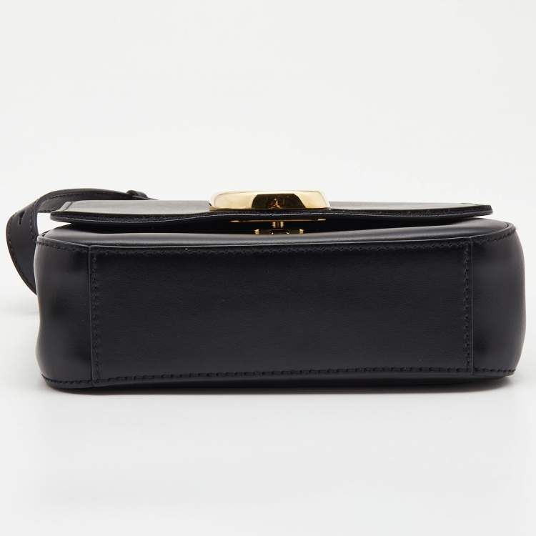 Pre Owned Chloe Black Leather Small C Top Handle Bag