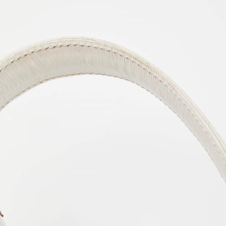 Pre Owned Chloe White Textured Leather Top Handle Bag