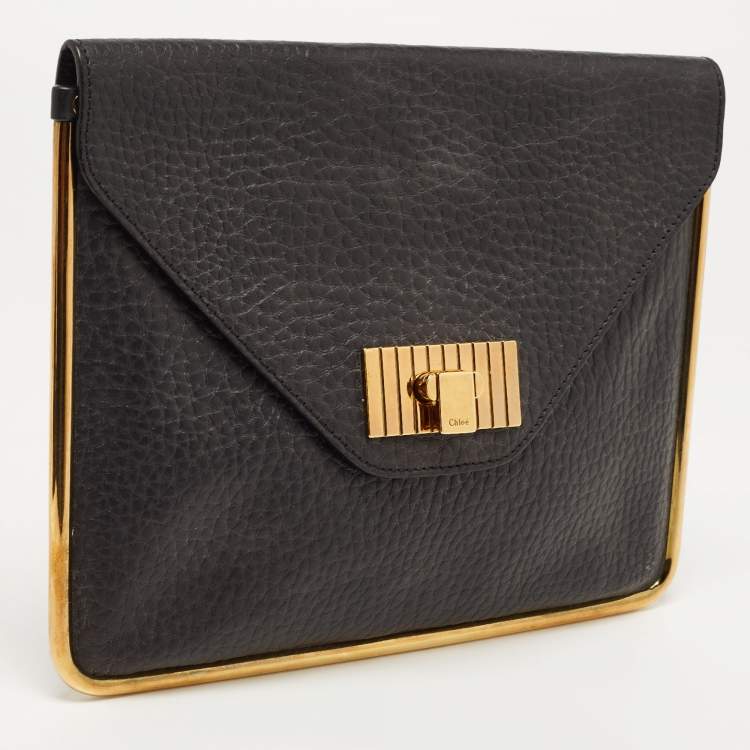Pre Owned Chloe Black Pebbled Leather Sally Envelope Clutch