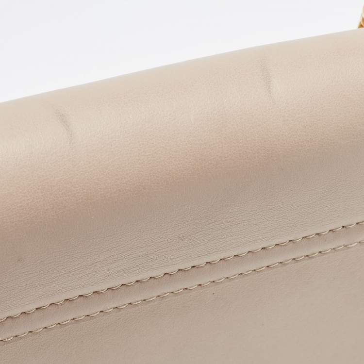 Pre Owned Chloe Gold/Beige Leather Small Drew Shoulder Bag