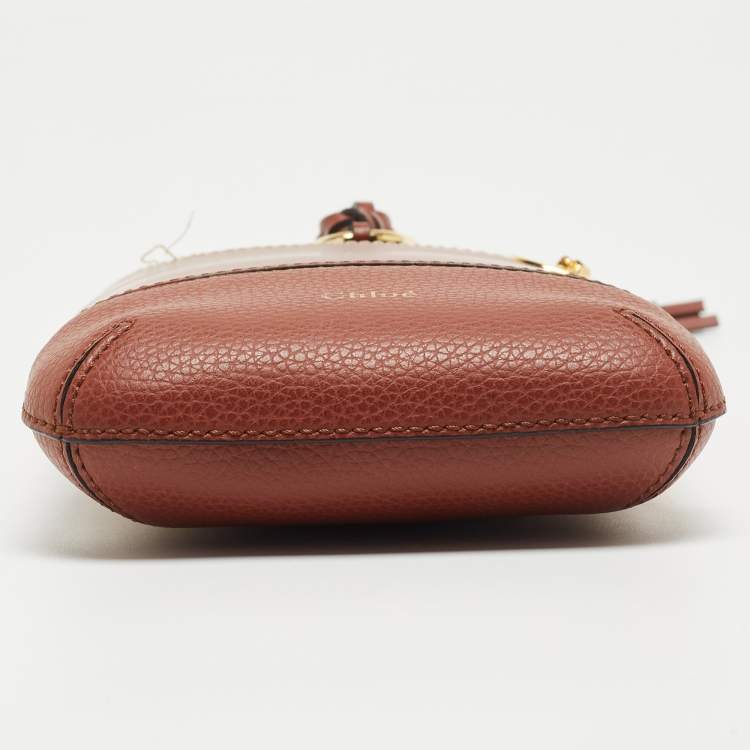 مملوكة مسبقًا Chloe Brown Leather Small Walden Phone Pouch
