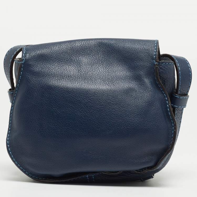 مملوكة مسبقًا Chloe Navy Blue Leather Mini Marcie Crossbody Bag