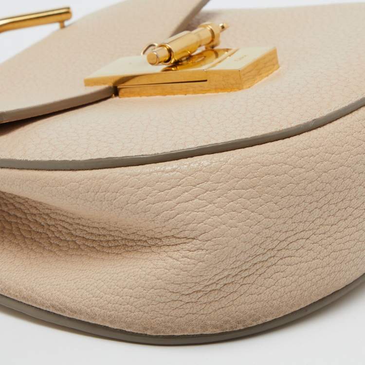 Pre Owned Chloe Cream Leather Small Drew Chain Crossbody Bag