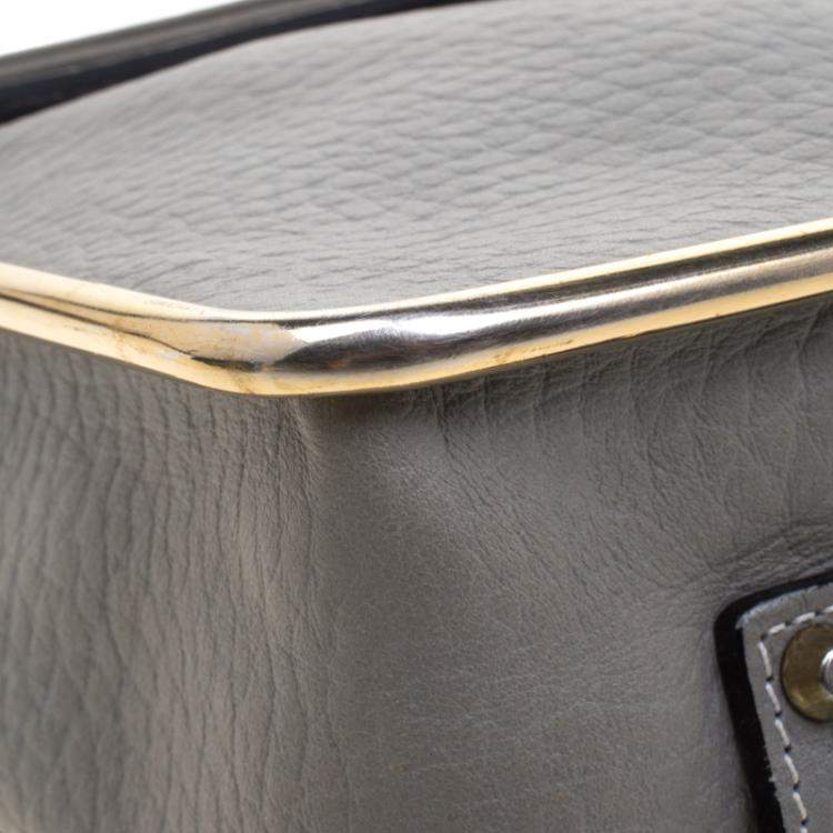 Pre Owned Chloe Grey Pebbled Leather Medium Sally Flap Shoulder Bag
