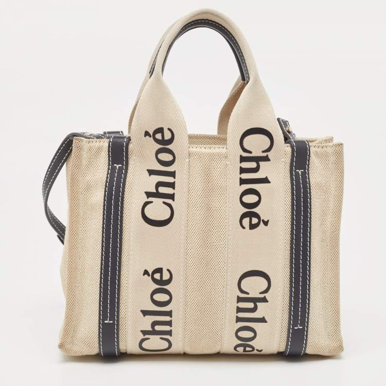 مملوكة مسبقًا Chloe Beige/Black Canvas and Leather Small Woody Tote