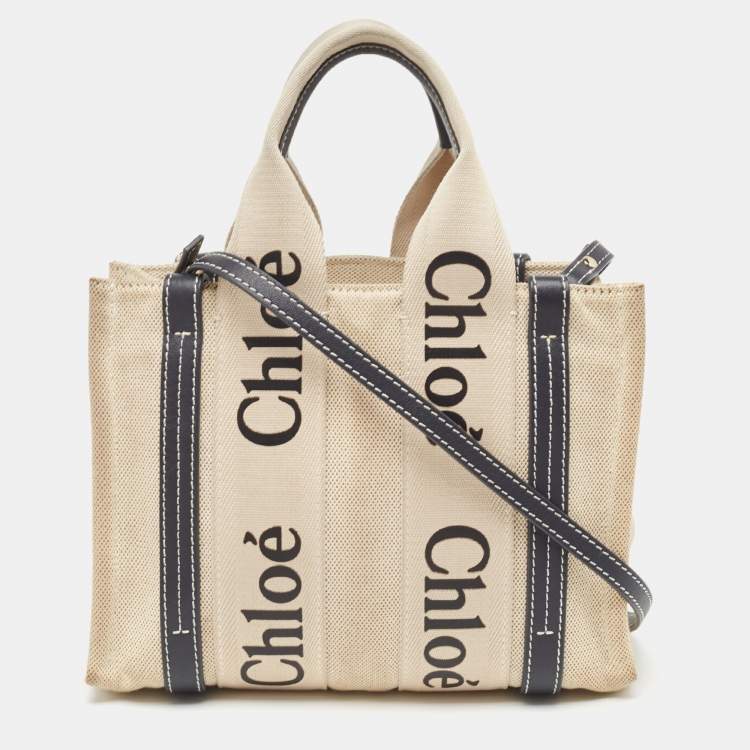 مملوكة مسبقًا Chloe Beige/Black Canvas and Leather Small Woody Tote