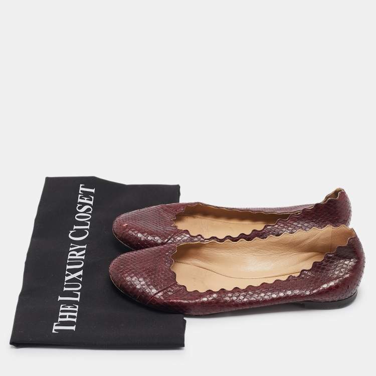 Pre Owned Chloe Burgundy Python Leather Lauren Scallop Ballet Flats Size 38