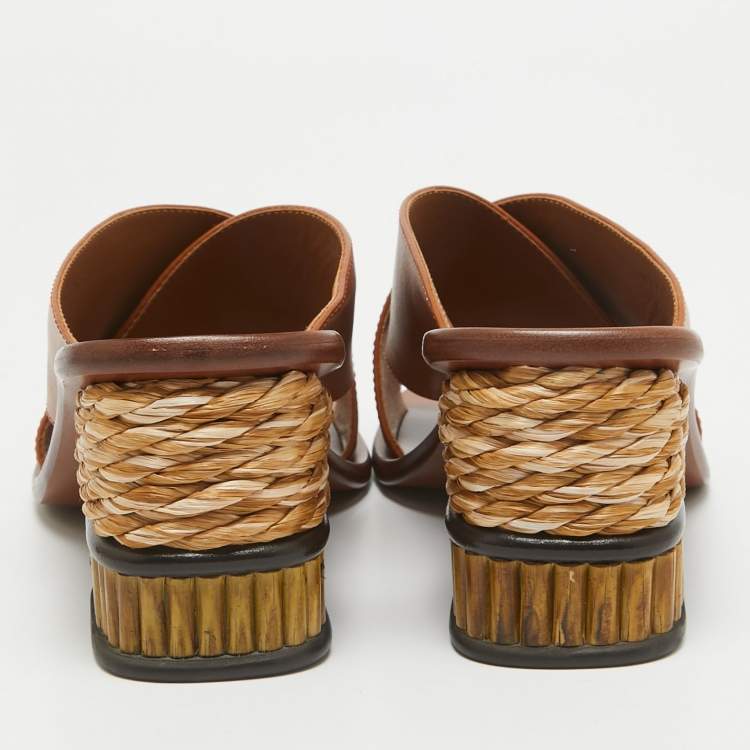 Pre Owned Chloe Brown Leather Slide Sandals Size 38