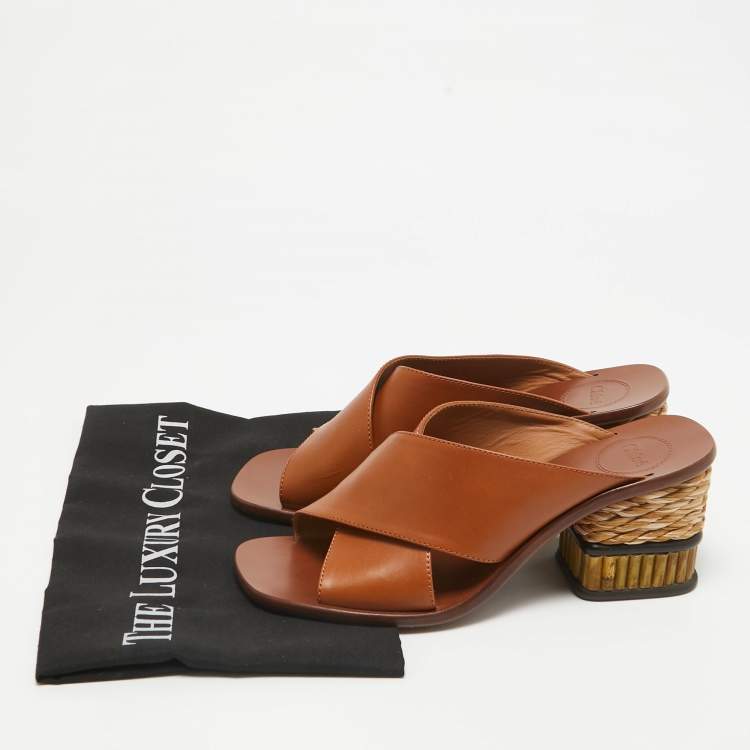 Pre Owned Chloe Brown Leather Slide Sandals Size 38
