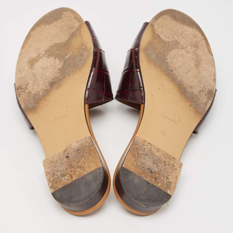 Pre Owned Chloe Burgundy Croc Embossed Leather C Logo Flat Slides Size 40