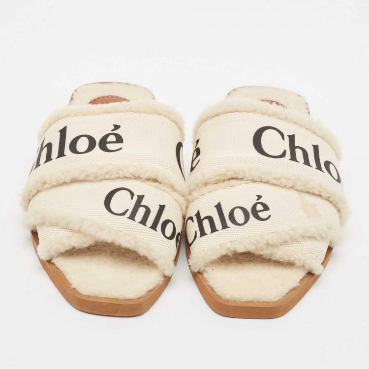 Pre Owned Chloe White Canvas and Shearling Woody Flat Sandals Size 37