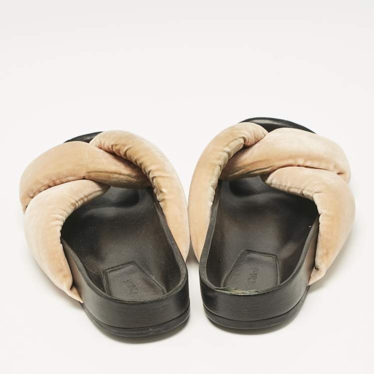 Pre Owned Chloe Beige Velvet Nolan Flat Slides Size 40