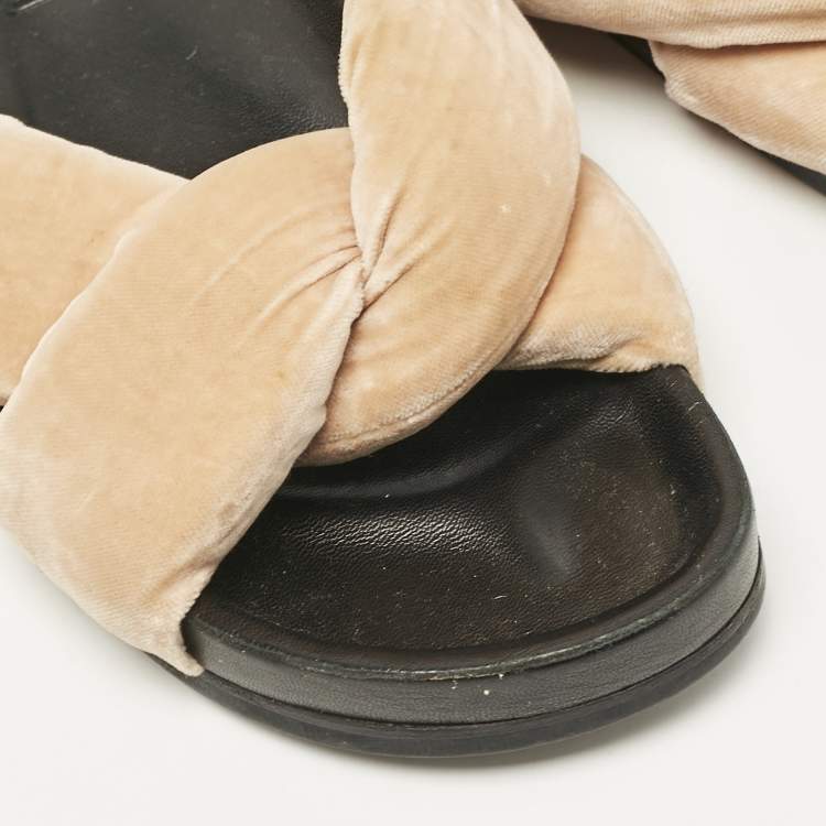 Pre Owned Chloe Beige Velvet Nolan Flat Slides Size 40