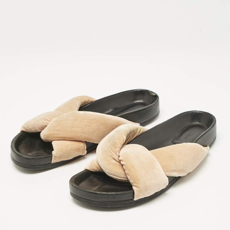 Pre Owned Chloe Beige Velvet Nolan Flat Slides Size 40