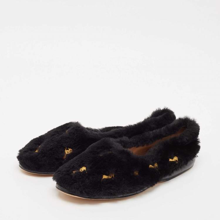 Pre Owned Chloe Black Fur Horse Embroidered Ballet Flats Size 40