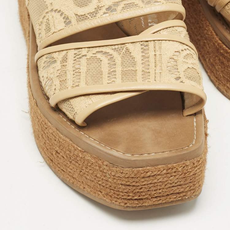 Pre Owned Chloe Beige Canvas Logo Print Woody Wedge Platform Slide Sandals Size 39