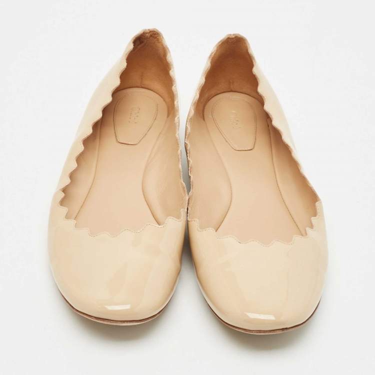 Pre Owned Chloe Beige Patent Leather Lauren Scalloped Ballet Flats Size 39