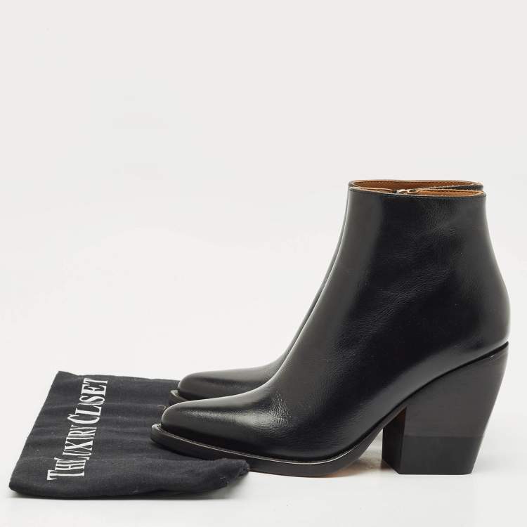 Pre Owned Chloe Black Leather Rylee Ankle Boots Size 34.5
