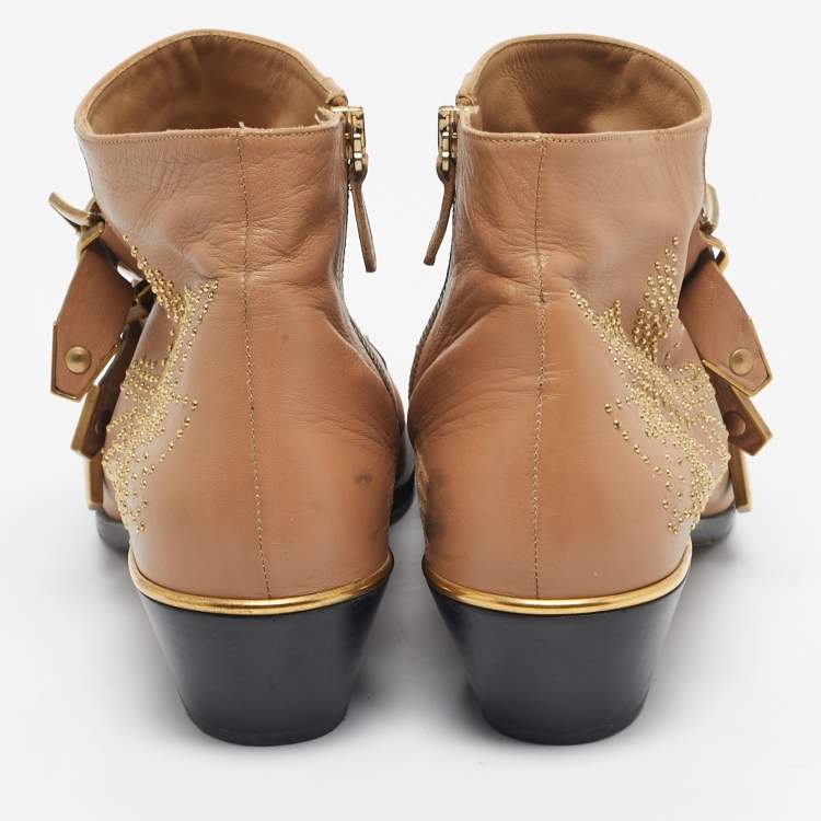 Pre Owned Chloe Tan Leather Studded Suzanna Ankle Boots Size 40