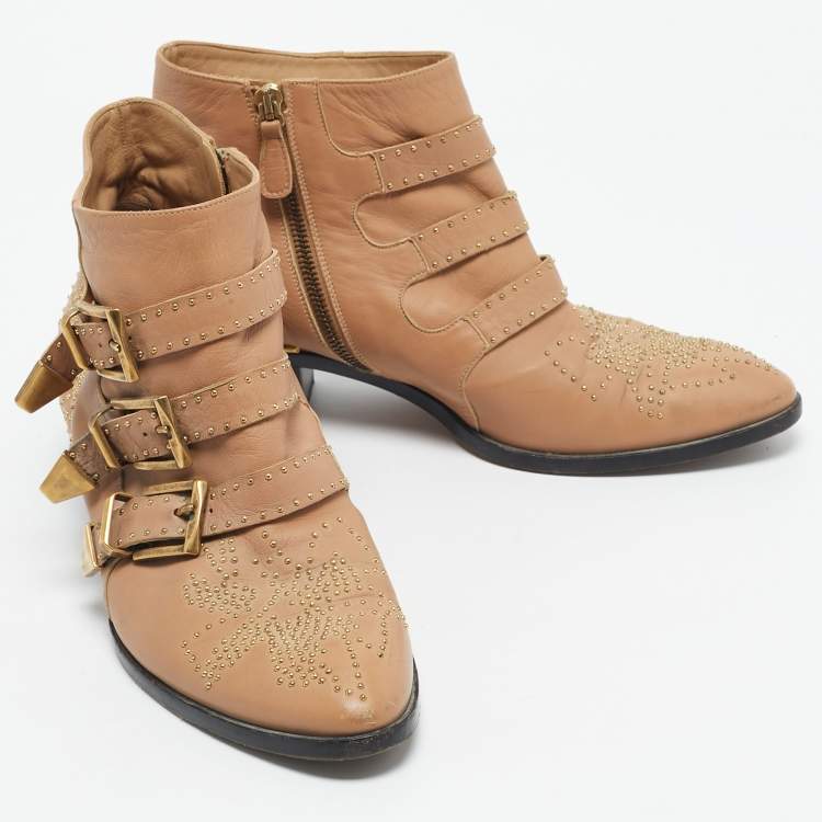 Pre Owned Chloe Tan Leather Studded Suzanna Ankle Boots Size 40