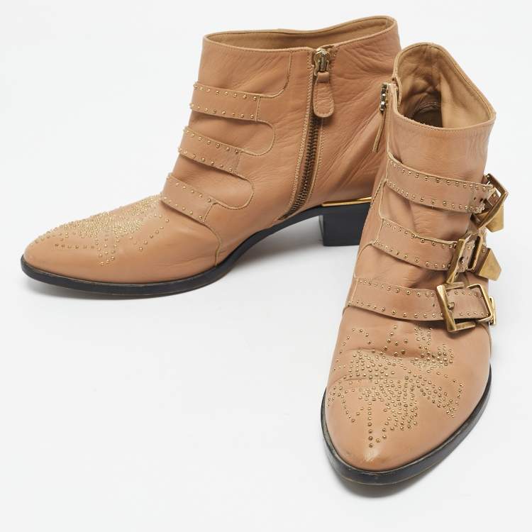 Pre Owned Chloe Tan Leather Studded Suzanna Ankle Boots Size 40