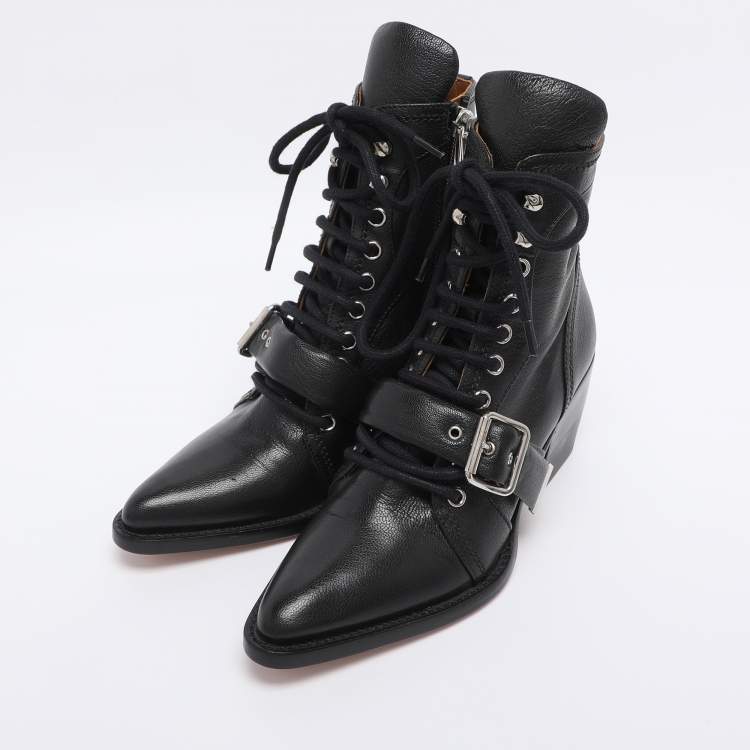 Pre Owned Chloe Black Leather Lace Up Booties Size 35