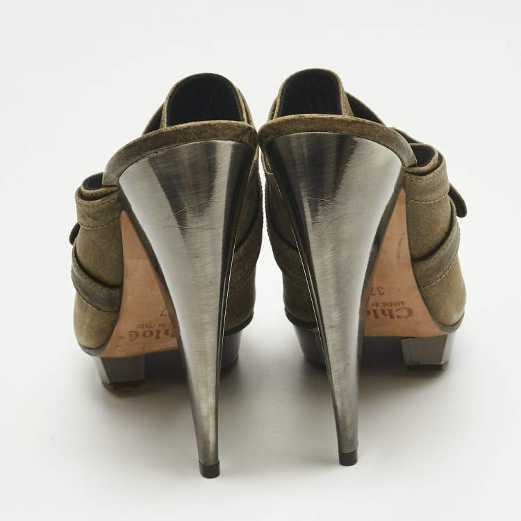Pre Owned Chloé Green Leather Buckle Clogs Size 37