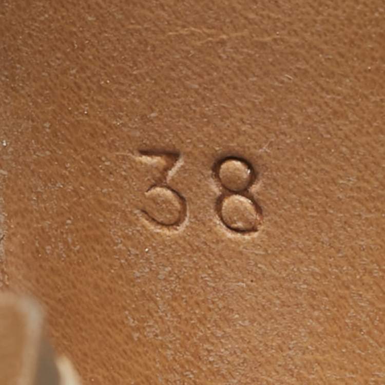 Pre Owned Chloe Beige Leather Mary Jane Pumps Size 38