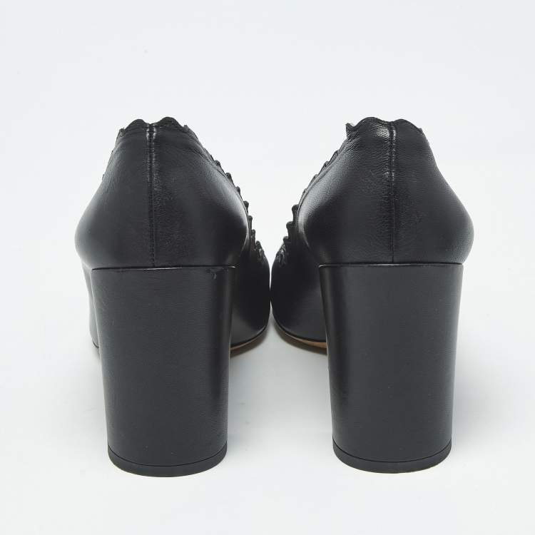 Pre Owned Chloe Lauren Scallop Size 37 Black Leather Block Heel Pumps