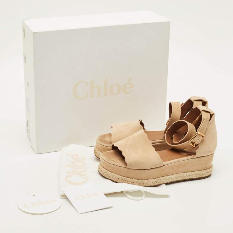 Pre Owned Chloe Size 37 Tan Scalloped Suede Wedge Sandals
