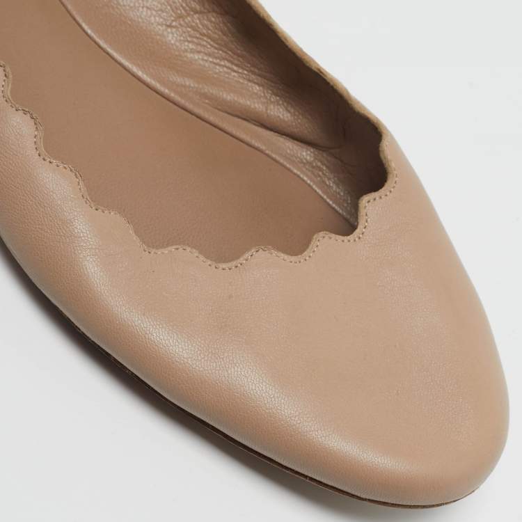 Pre Owned Chloe Lauren Scalloped Size 38.5 Beige Leather Ballet Flats