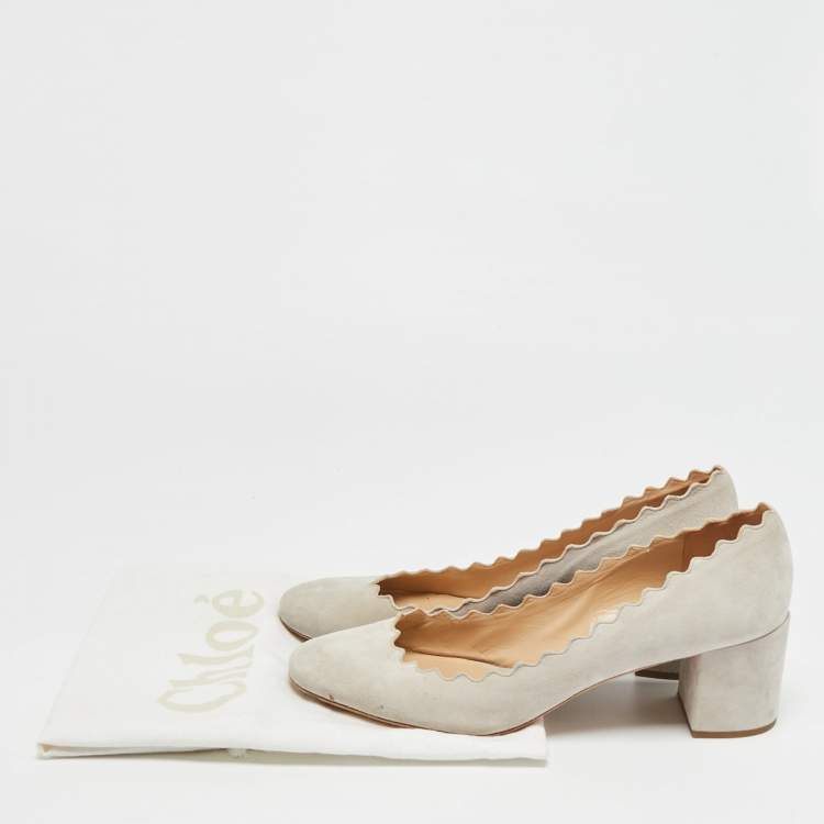Pre Owned Chloe Laurena Scalloped Size 40 Light Grey Suede Block Heel Pumps