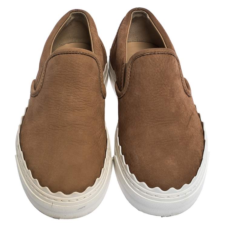 مملوكة مسبقًا Chloe Brown Leather Slip On Sneakers Size 35