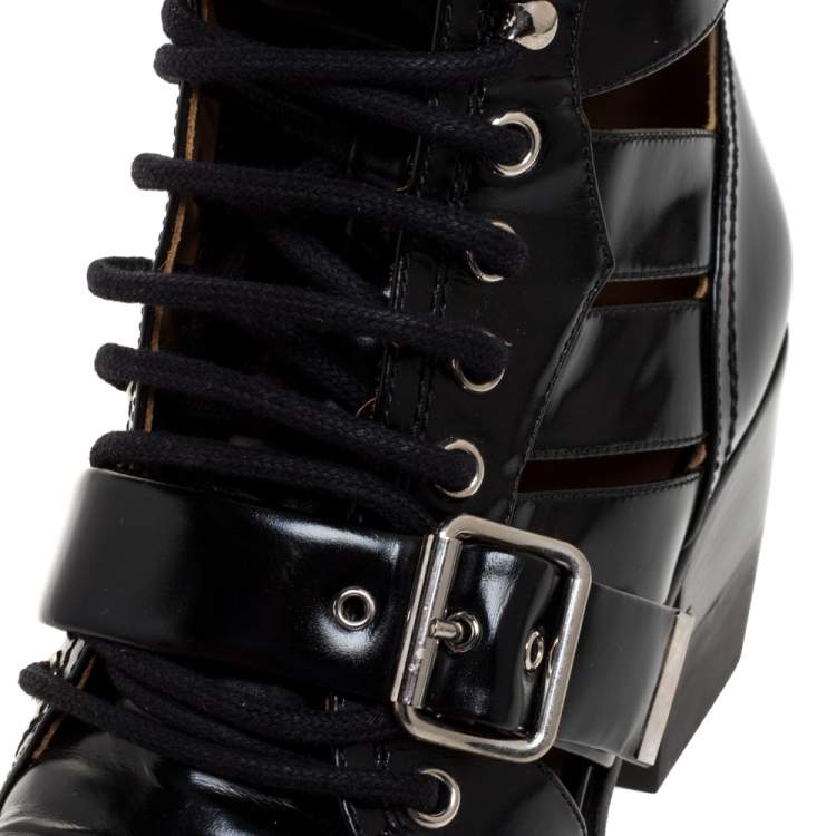 مملوكة مسبقًا Chloe Black Leather Serina Lace Up Buckle Detail Block Heel Ankle Boots Size 39
