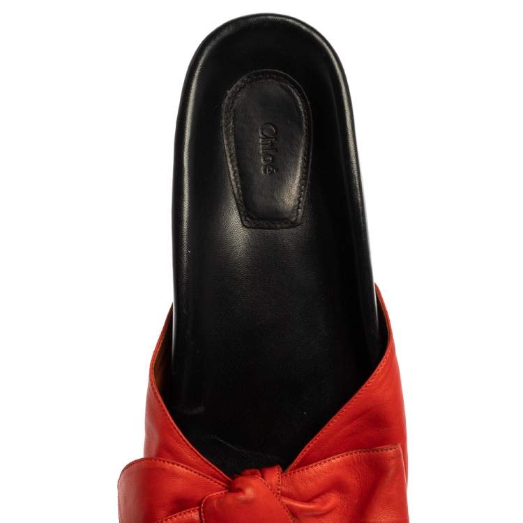مملوكة مسبقًا Chloe Red Leather Emily Knotted Bow Detail Slide Flats Size 39