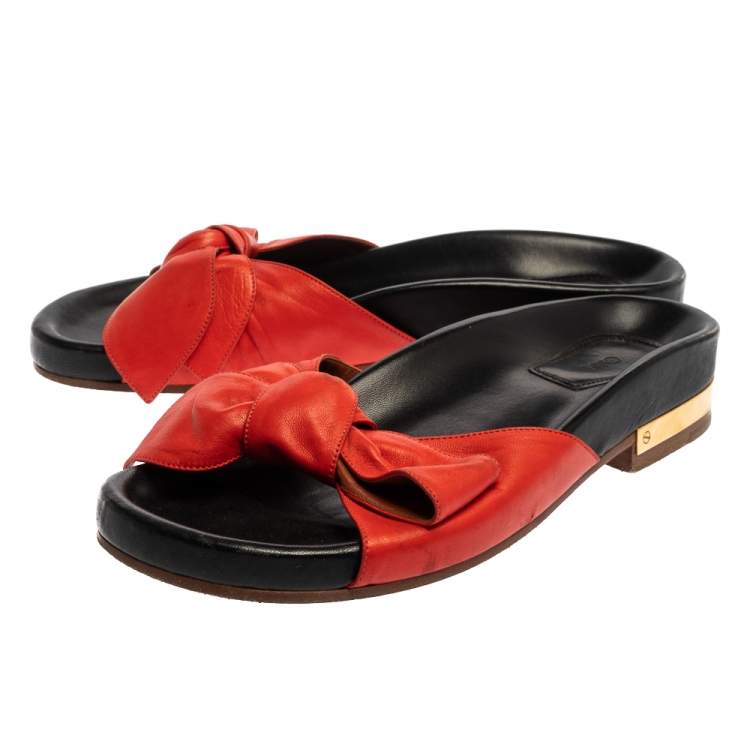 مملوكة مسبقًا Chloe Red Leather Emily Knotted Bow Detail Slide Flats Size 39