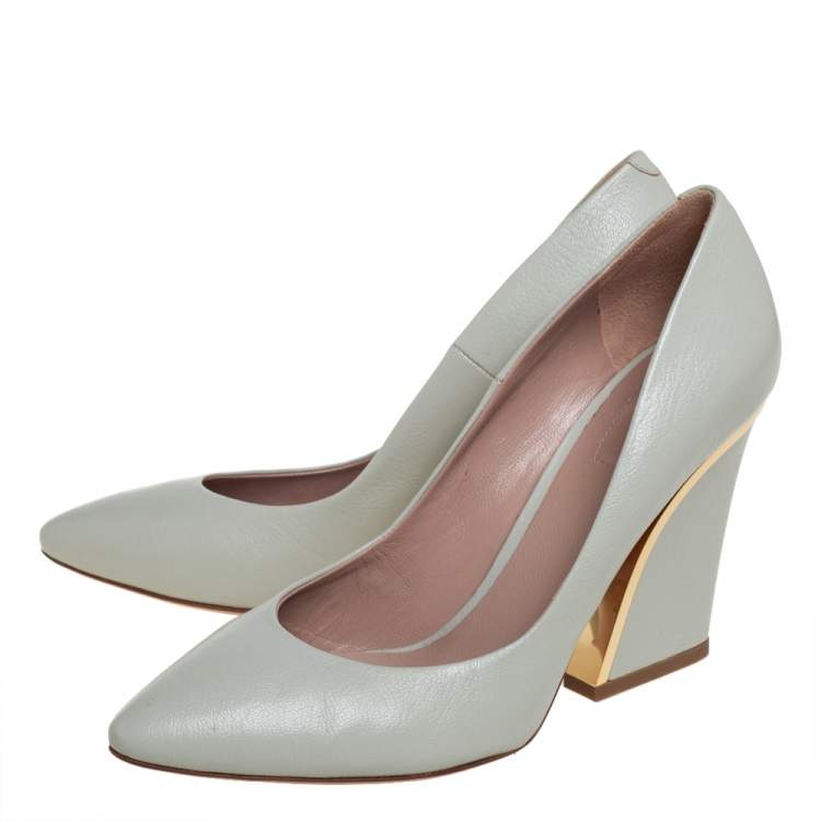 Pre Owned Chloe Grey Leather Block Heel Pumps Size 39.5